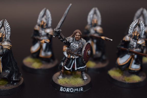 Boromir and the Fountain Guard - Close up